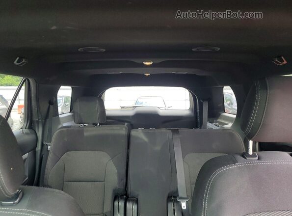 1FM5K8D85HGE32368 2017 FORD EXPLORER Blue Widok tylnych siedzeń