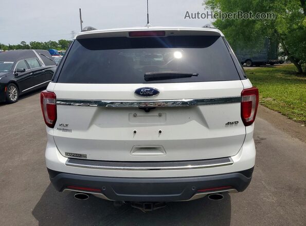 1FM5K8D85JGA17430 2018 FORD EXPLORER White Widok z tyłu