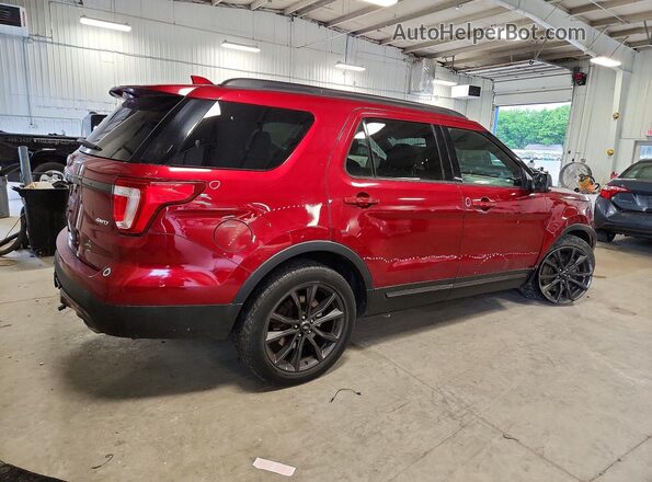 1FM5K8D86HGC61856 2017 FORD EXPLORER Красный Задняя правая четверть