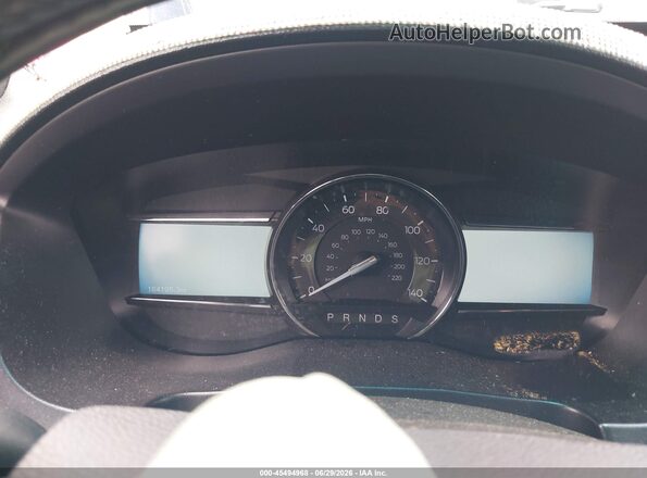 1FM5K8D86HGC64966 2017 FORD EXPLORER Red Widok tylnych siedzeń