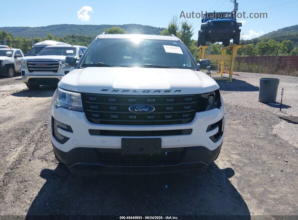 1FM5K8D86HGD95248 2017 FORD EXPLORER White Rear interior view