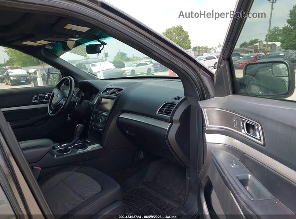1FM5K8D87GGA17292 2016 FORD EXPLORER Gray Вид салону спереду