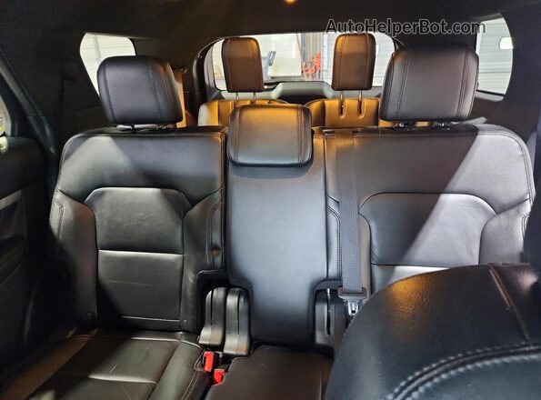 1FM5K8D87GGC33627 2016 FORD EXPLORER Charcoal Widok tylnych siedzeń