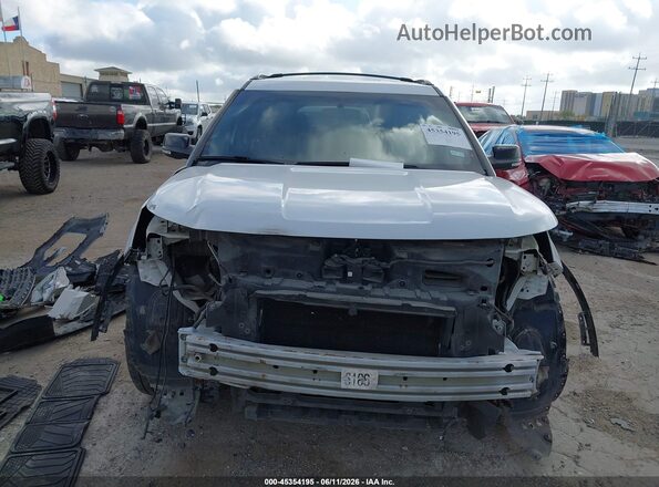 1FM5K8D87GGC88711 2016 FORD EXPLORER White Սալոնի հետևի տեսք