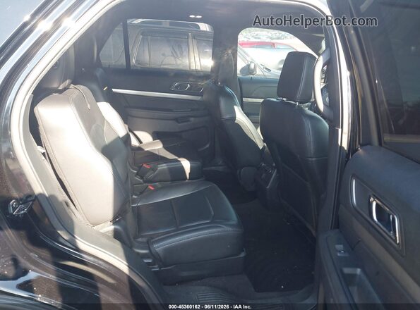 1FM5K8D87JGC93463 2018 FORD EXPLORER Black Widok naklejki z numerem VIN