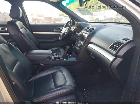 1FM5K8D89GGC97586 2016 FORD EXPLORER Silver Սալոնի դիմացի տեսք
