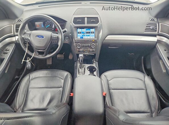 1FM5K8D89HGE32065 2017 FORD EXPLORER White Dashboard view