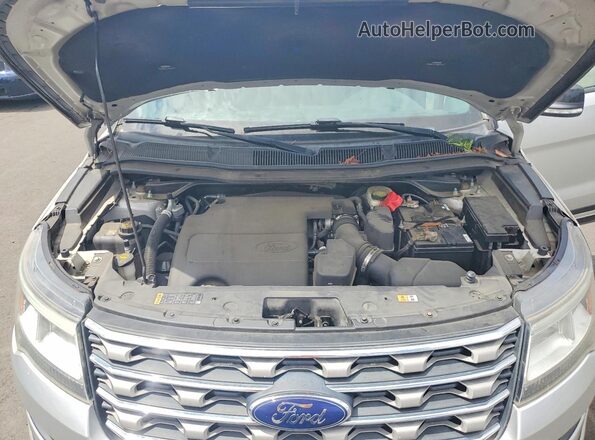 1FM5K8D8XGGD03945 2016 FORD EXPLORER Серебряный Вид задней части салона