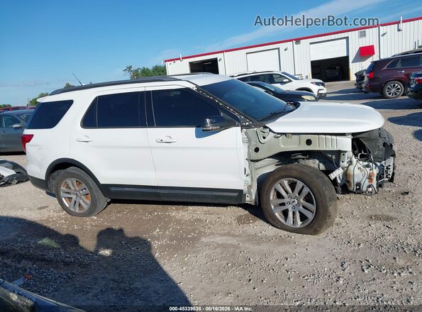 1FM5K8D8XJGC15548 2018 FORD EXPLORER White სალონის 360-გრადუსიანი ხედი