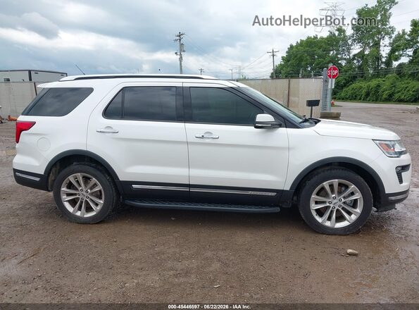 1FM5K8F80KGA70468 2019 FORD EXPLORER White უკანა სალონის ხედი
