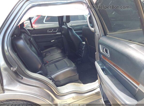 1FM5K8F82JGA70308 2018 FORD EXPLORER Gray Vista de la etiqueta del VIN