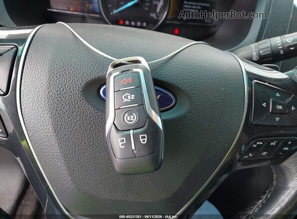 1FM5K8F84GGA77270 2016 FORD EXPLORER Black Вид панелі приладів