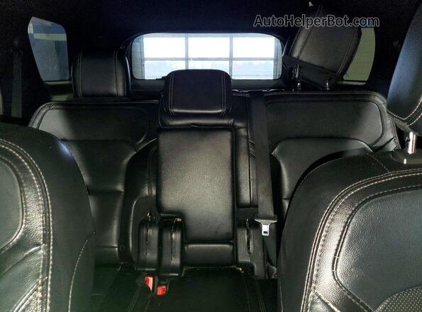 1FM5K8F84HGC33843 2017 FORD EXPLORER Серый Вид задних сидений