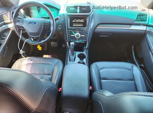 1FM5K8F85GGA92859 2016 FORD EXPLORER Угольный Вид панели приборов