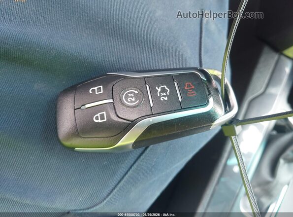 1FM5K8F87GGD35782 2016 FORD EXPLORER Gray Вид панелі приладів
