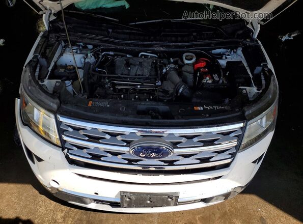 1FM5K8F87JGC86395 2018 FORD EXPLORER Белый Вид подкапотного пространства