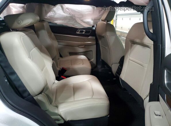 1FM5K8F87JGC86395 2018 FORD EXPLORER Белый Вид задней части салона