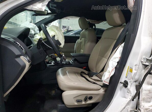 1FM5K8F87JGC86395 2018 FORD EXPLORER Белый Вид салона спереди