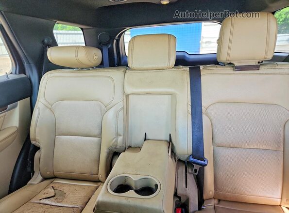 1FM5K8FH1GGA74584 2016 FORD EXPLORER Серебряный Вид задних сидений