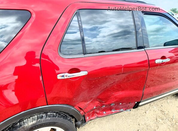 1FM5K8FH6JGC85674 2018 FORD EXPLORER Красный Вид задних сидений