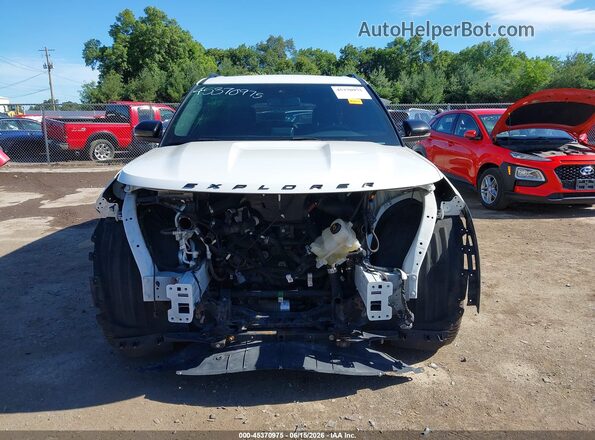 1FM5K8GC7LGD10636 2020 FORD EXPLORER White Widok wnętrza z tyłu