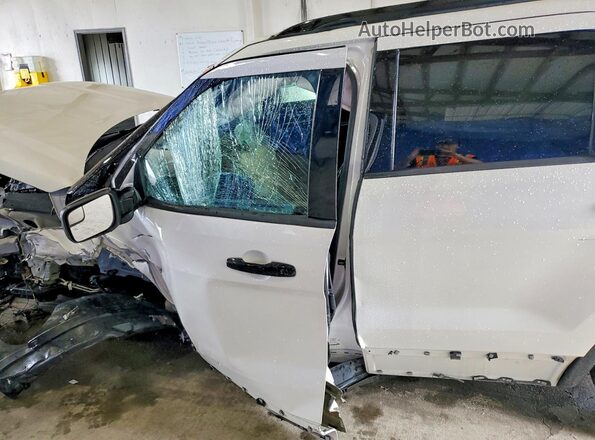 1FM5K8GT0GGC82815 2016 FORD EXPLORER White Սալոնի դիմացի տեսք