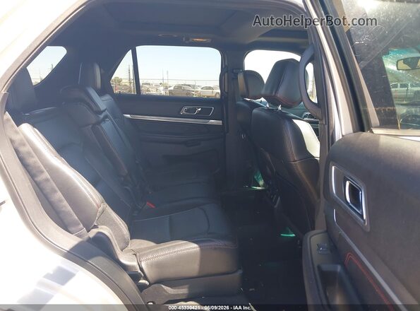 1FM5K8GT0GGD14517 2016 FORD EXPLORER Silver 