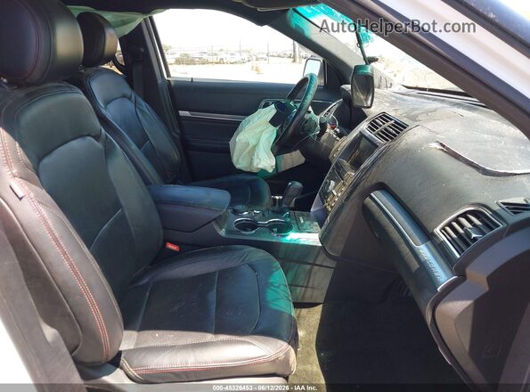 1FM5K8GT1GGA13724 2016 FORD EXPLORER White Front interior view