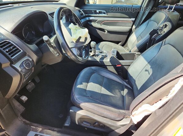 1FM5K8GT1KGA04806 2019 FORD EXPLORER Silver Widok wnętrza z przodu