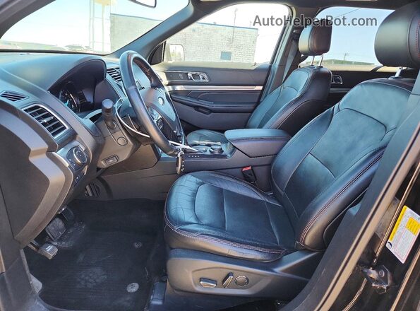 1FM5K8GT2HGC53785 2017 FORD EXPLORER Black Front interior view