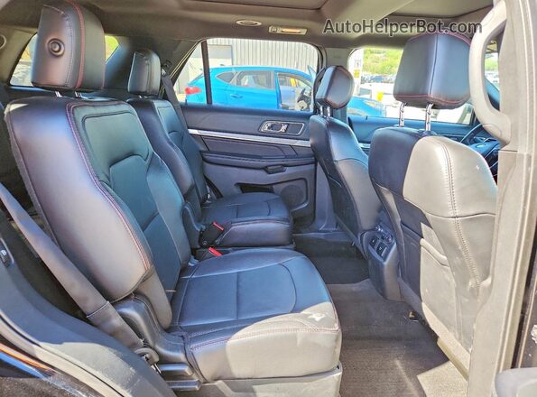 1FM5K8GT2HGC53785 2017 FORD EXPLORER Black Rear interior view