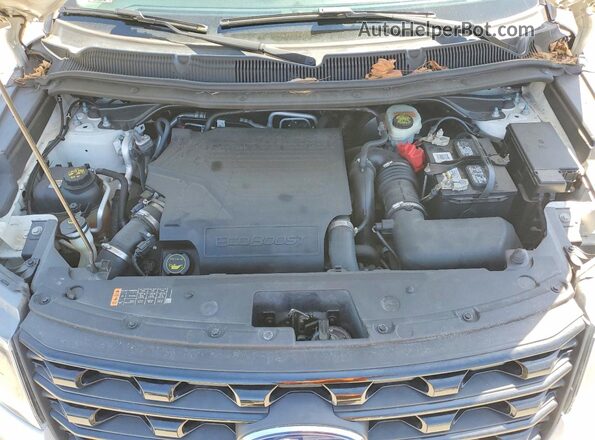 1FM5K8GT2HGD46371 2017 FORD EXPLORER White Engine compartment view