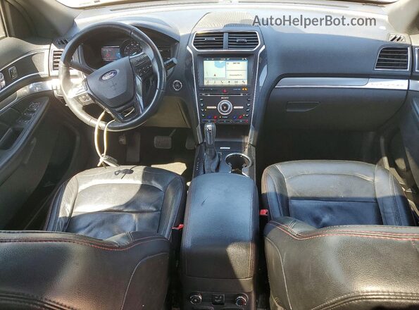 1FM5K8GT2HGD46371 2017 FORD EXPLORER White Dashboard view