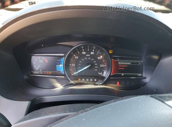 1FM5K8GT2HGD46371 2017 FORD EXPLORER White Instrument cluster view