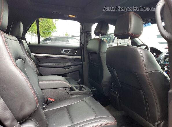 1FM5K8GT3GGD07111 2016 FORD EXPLORER Red Widok wnętrza z tyłu