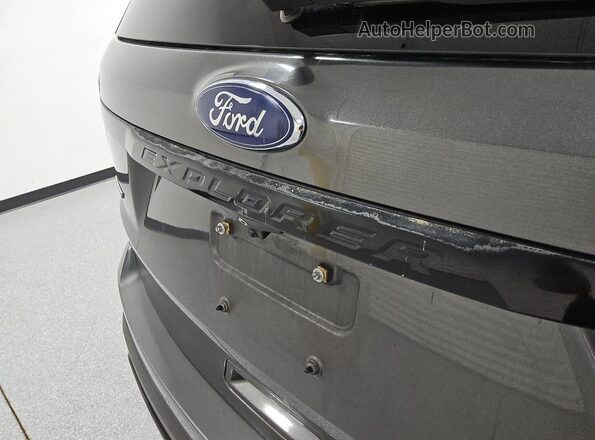1FM5K8GT4HGA35024 2017 FORD EXPLORER Gray 