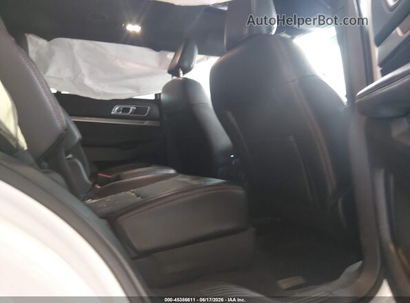 1FM5K8GT7JGC79014 2018 FORD EXPLORER Белый Вид наклейки с VIN-кодом