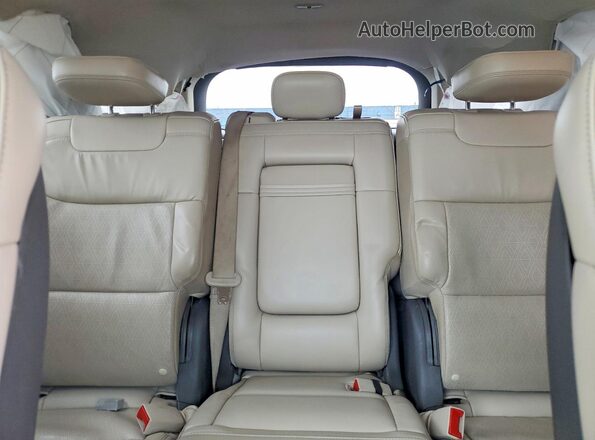 1FM5K8HC9LGA98577 2020 FORD EXPLORER Gray Rear seats view