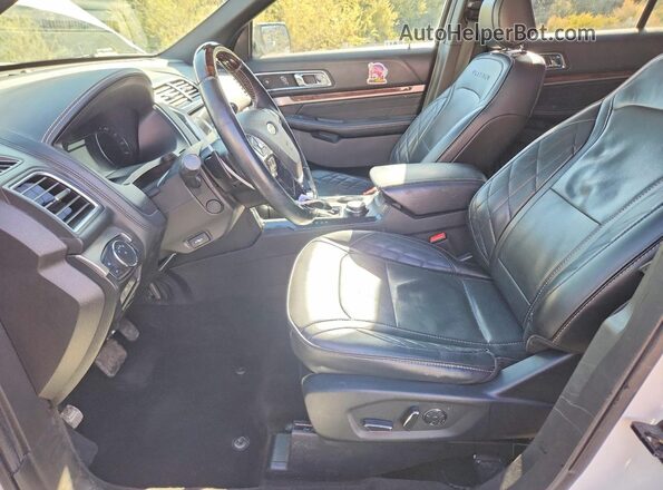 1FM5K8HT3HGD21879 2017 FORD EXPLORER White წინა სალონის ხედი