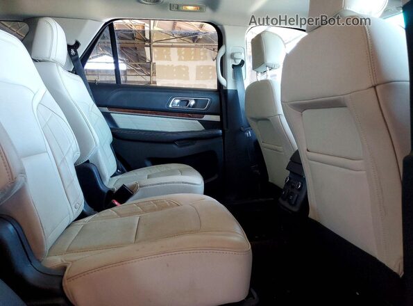 1FM5K8HT8HGA14630 2017 FORD EXPLORER Burgundy Vista interior trasera