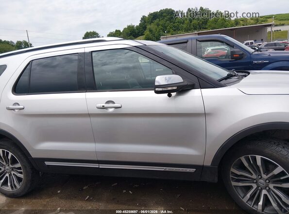 1FM5K8HT9HGA98215 2017 FORD EXPLORER Silver Вид задньої частини салону