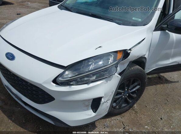 1FMCU0BZ4LUB14279 2020 FORD ESCAPE White Front view