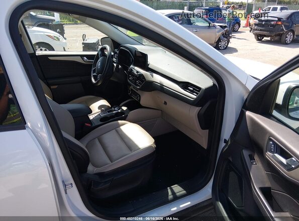 1FMCU0CZXMUA73446 2021 FORD ESCAPE White Вид салону спереду