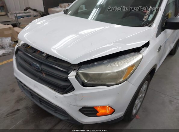 1FMCU0F70HUB05272 2017 FORD ESCAPE White Вид спереду