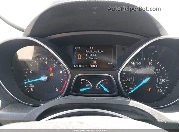 1FMCU0F70HUE24090 2017 FORD ESCAPE Black Vista de los asientos traseros
