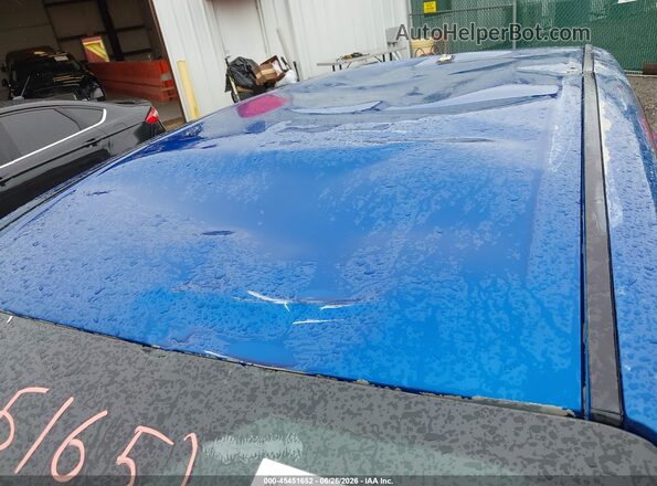 1FMCU0F71HUD17484 2017 FORD ESCAPE Blue Widok z przodu