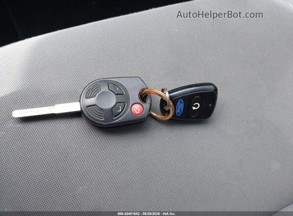 1FMCU0F71HUD17484 2017 FORD ESCAPE Blue Widok deski rozdzielczej