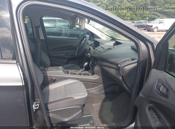 1FMCU0F71JUA06644 2018 FORD ESCAPE Черный Вид салона спереди
