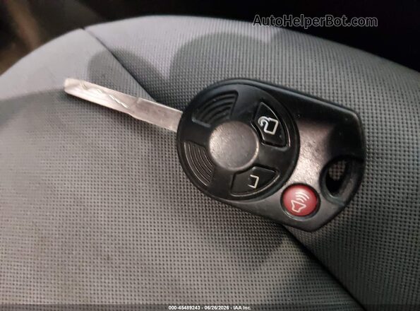 1FMCU0F72JUC26519 2018 FORD ESCAPE Синий Вид панели приборов