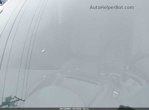 1FMCU0F74JUD08400 2018 FORD ESCAPE White Widok z przodu